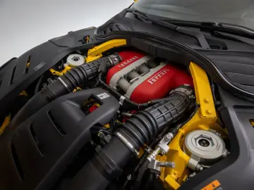 FERRARI Purosangue