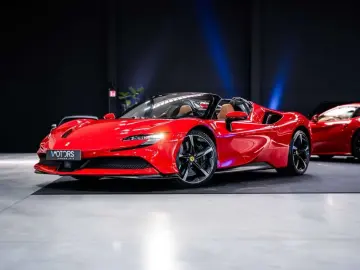 FERRARI SF90 Spider 4.0 V8 PHEV - Asseto Fiorano Pack -
