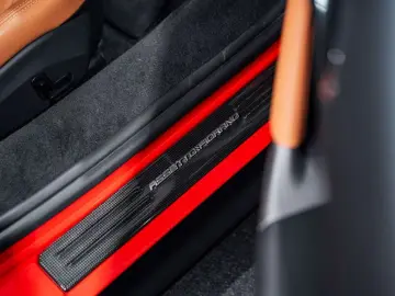 FERRARI SF90 Spider 4.0 V8 PHEV - Asseto Fiorano Pack -