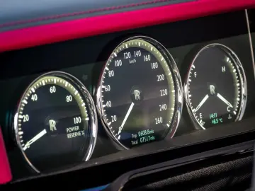 ROLLS ROYCE Phantom  PROVENANCE