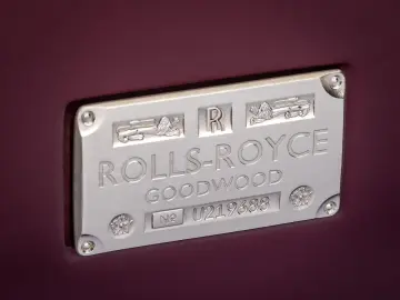 ROLLS ROYCE Phantom  PROVENANCE