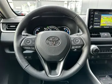 TOYOTA RAV 4 2.5 Hybrid CVT 4x4 Active Navi LED