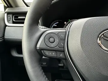 TOYOTA RAV 4 2.5 Hybrid CVT 4x4 Active Navi LED