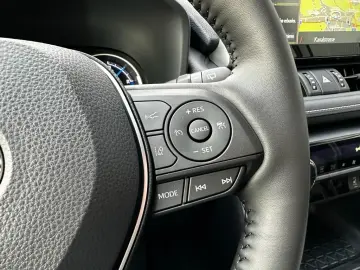 TOYOTA RAV 4 2.5 Hybrid CVT 4x4 Active Navi LED