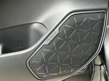 TOYOTA RAV 4 2.5 Hybrid CVT 4x4 Active Navi LED