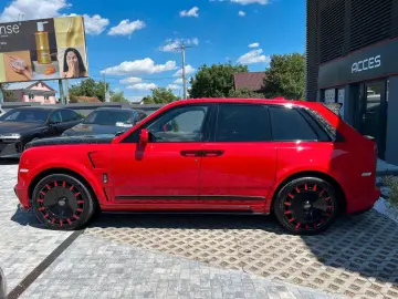 ROLLS ROYCE Cullinan Black Badge Mansory Red 1 OF 1