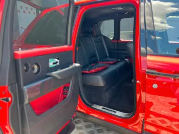ROLLS ROYCE Cullinan Black Badge Mansory Red 1 OF 1