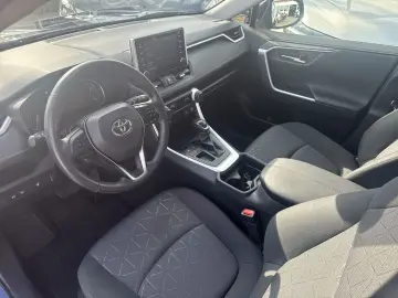 TOYOTA RAV 4 4x2 2.0