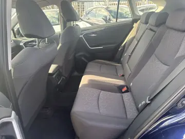 TOYOTA RAV 4 4x2 2.0