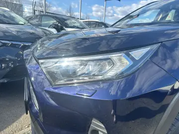 TOYOTA RAV 4 4x2 2.0