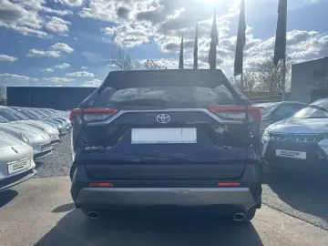 TOYOTA RAV 4 4x2 2.0