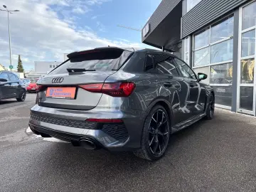 Audi RS3 Sportback 2.5 TFSI QUATTRO