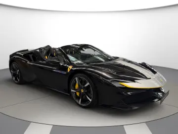 FERRARI SF90 Spider