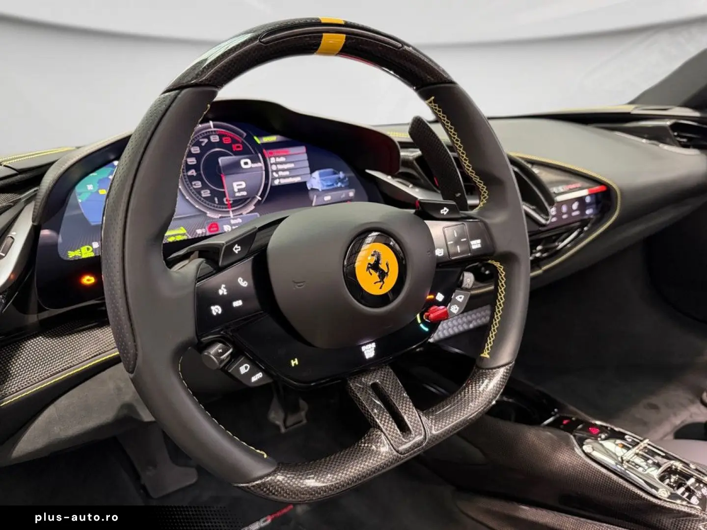 FERRARI SF90 Spider