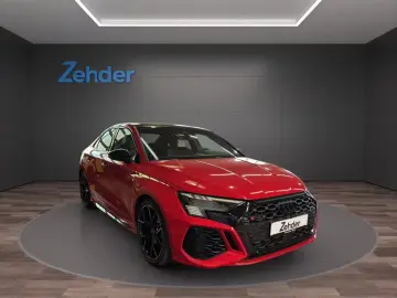 Audi RS 3 2.5 TFSI quattro Matrix