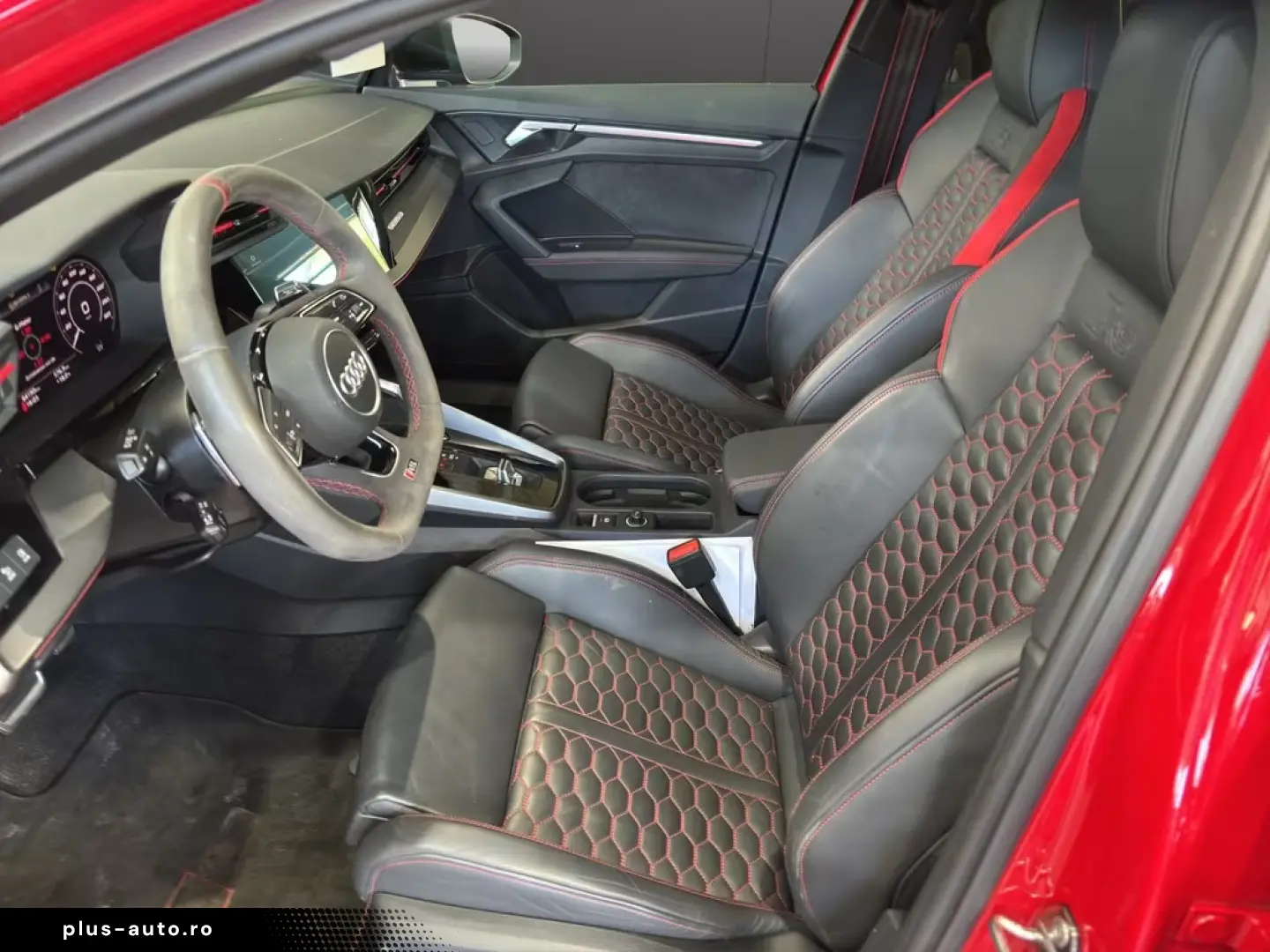 Audi RS 3 2.5 TFSI quattro Matrix