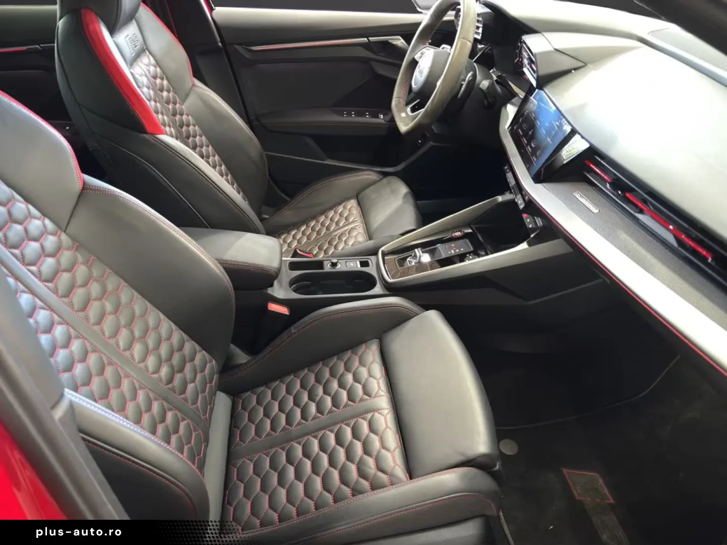 Audi RS 3 2.5 TFSI quattro Matrix