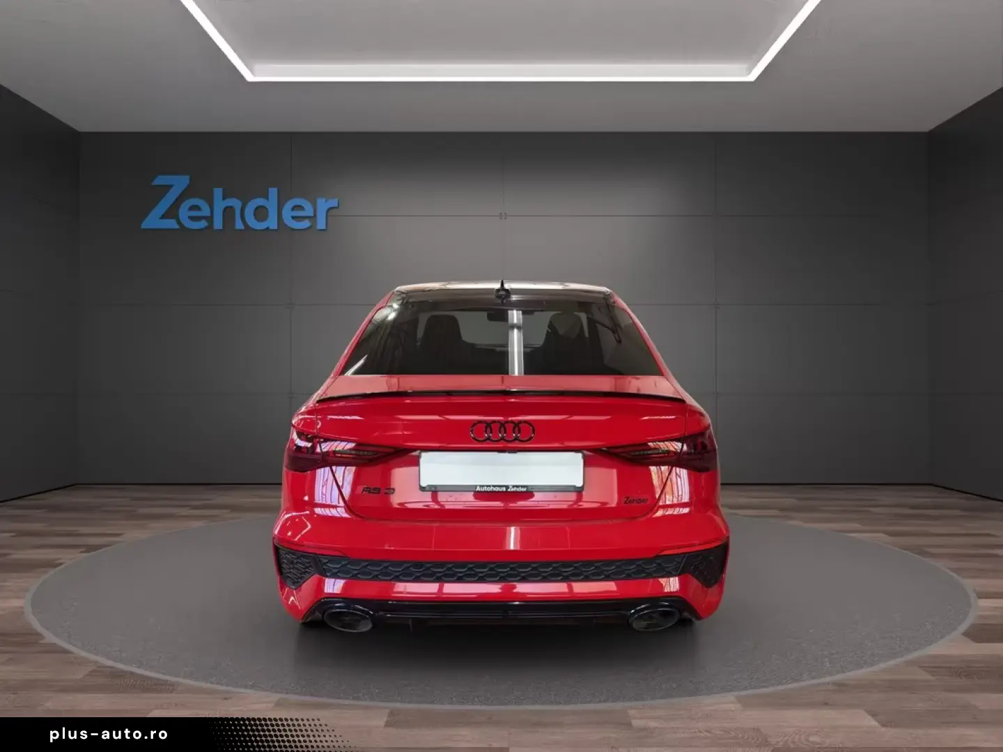 Audi RS 3 2.5 TFSI quattro Matrix