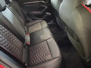 Audi RS 3 2.5 TFSI quattro Matrix