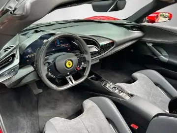 FERRARI SF90 Spider   10x Carbon   Lift   Racing Seat