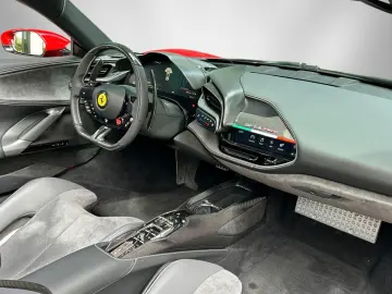 FERRARI SF90 Spider   10x Carbon   Lift   Racing Seat