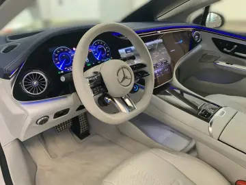 Mercedes-Benz EQE AMG EQE 43 4M NIGHT MEMO HUD