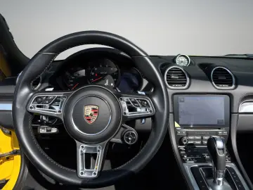 PORSCHE Boxster (718) GTS 4.0   LED inkl. PDLS   BOSE