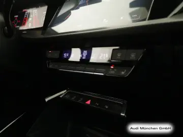 Audi RS3 Limousine TFSI qu. Pano Matrix
