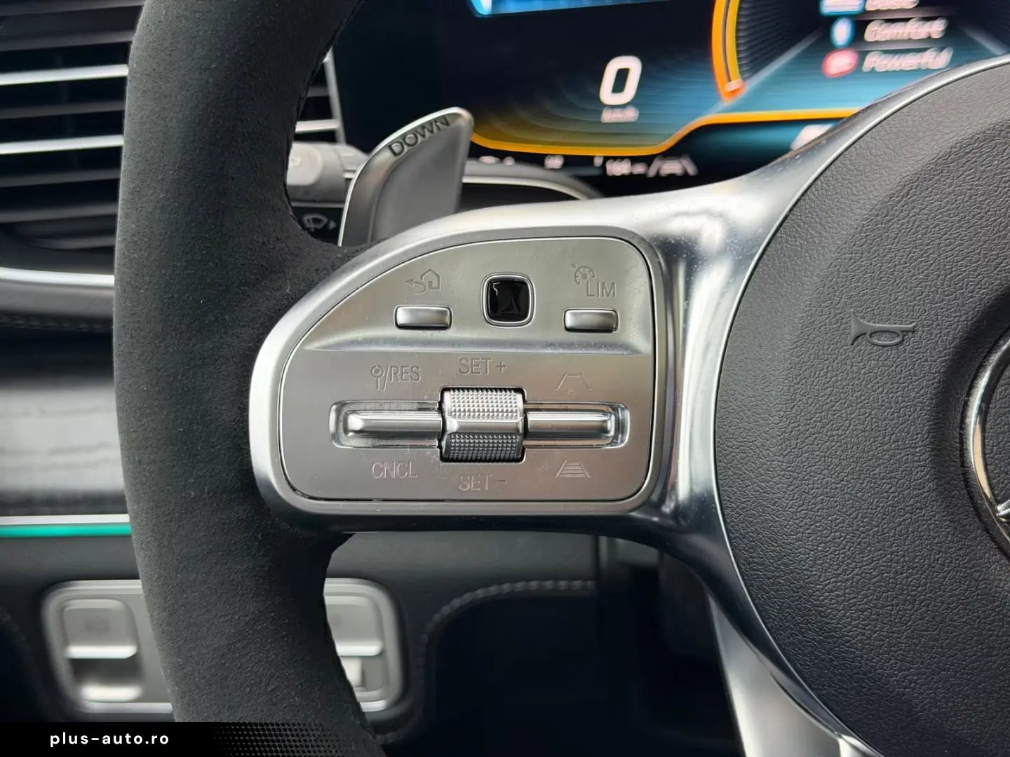 Mercedes-Benz GLE 63 AMG 4Matic  Coupe SportAGA HuD