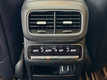 Mercedes-Benz GLE 63 AMG 4Matic  Coupe SportAGA HuD