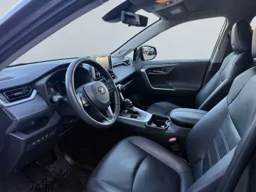 TOYOTA RAV 4 2.5 4x2 Hybrid Lounge