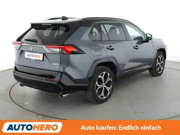 TOYOTA RAV 4 2.5 Plug-in Hybrid 4x4 NAVI ACC