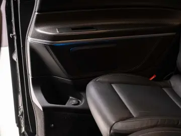 Mercedes-Benz V 300 d ExtraLang Avantgarde – 2023