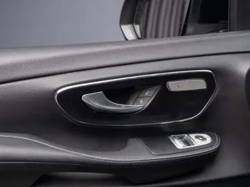 Mercedes-Benz V 300 d ExtraLang Avantgarde – 2023