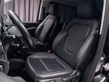 Mercedes-Benz V 300 d ExtraLang Avantgarde – 2023