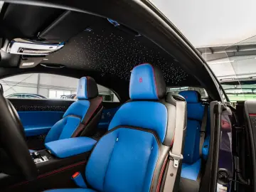 ROLLS ROYCE Spectre   Black Badge   Shooting Star