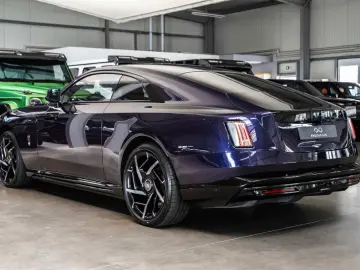 ROLLS ROYCE Spectre   Black Badge   Shooting Star