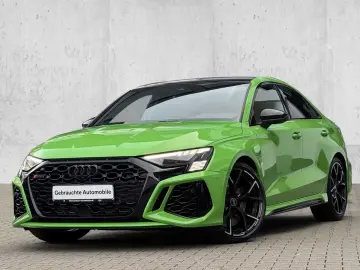 Audi RS3 2.5 TFSI quattro Pano ACC RFK Matrix LED B&O