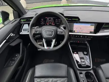 Audi RS3 2.5 TFSI quattro Pano ACC RFK Matrix LED B&O