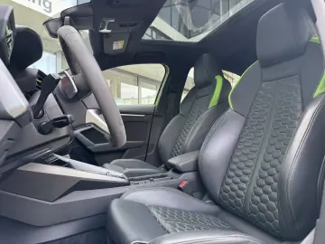 Audi RS3 2.5 TFSI quattro Pano ACC RFK Matrix LED B&O