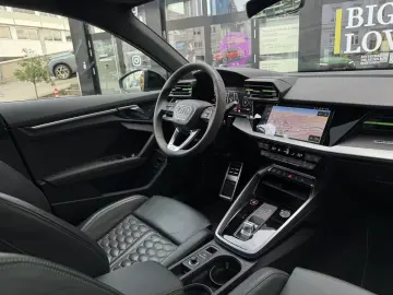 Audi RS3 2.5 TFSI quattro Pano ACC RFK Matrix LED B&O