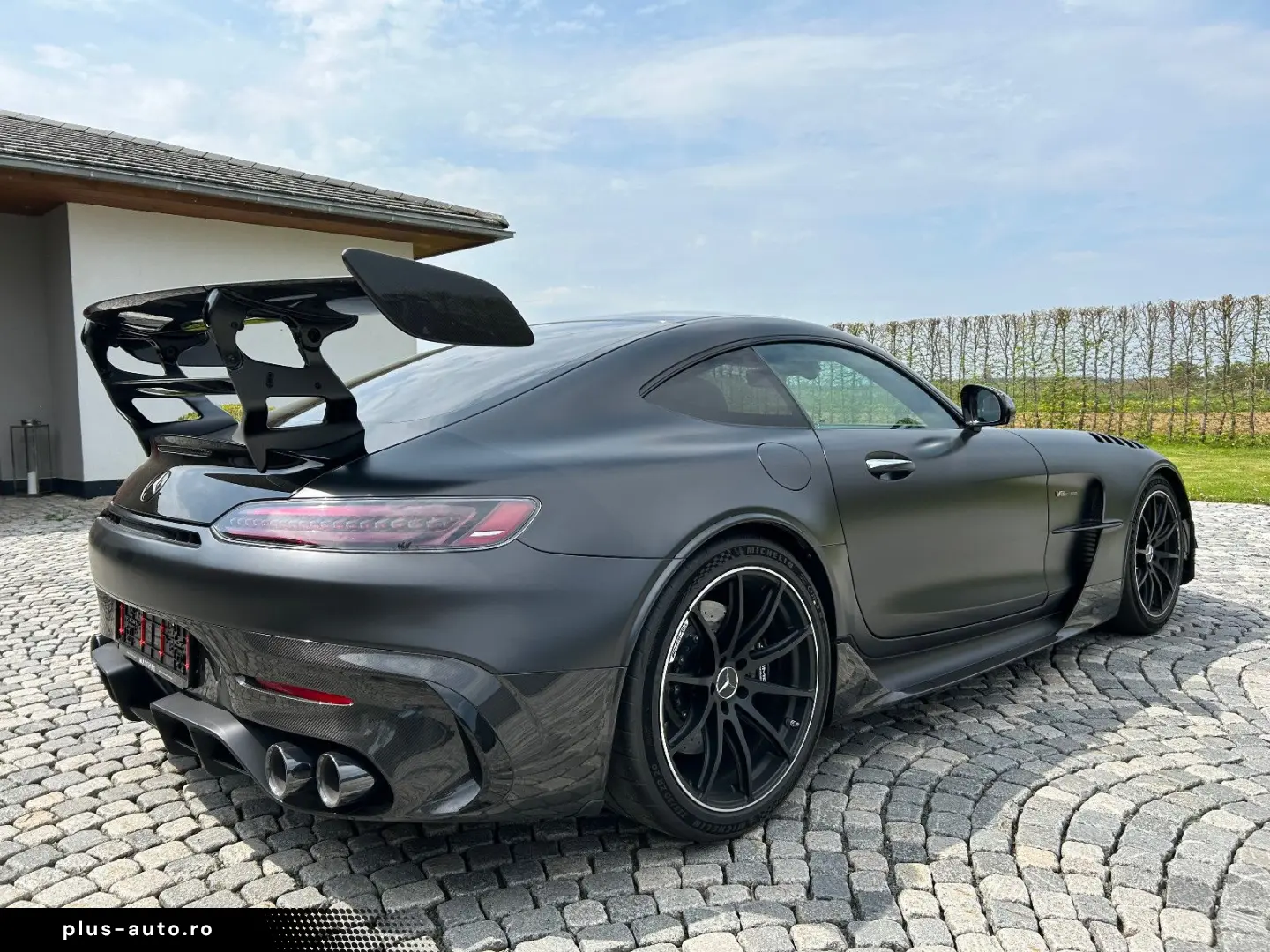 MERCEDES-BENZ AMG GT  Black Series