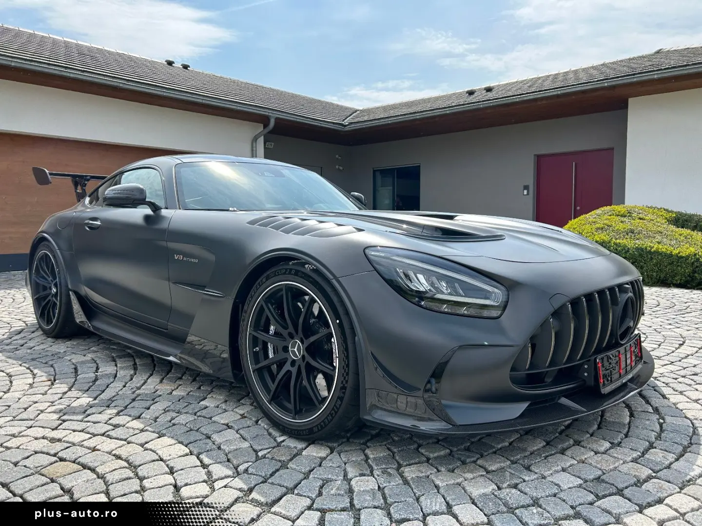 MERCEDES-BENZ AMG GT  Black Series