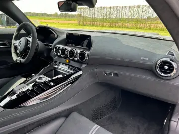 MERCEDES-BENZ AMG GT  Black Series
