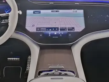 Mercedes-Benz EQS 580 AMG Manufaktur AR-HUD