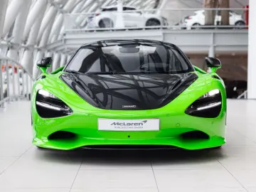 MCLAREN 750S Spider 4.0 V8   Mantis Green   Carbon Bonne
