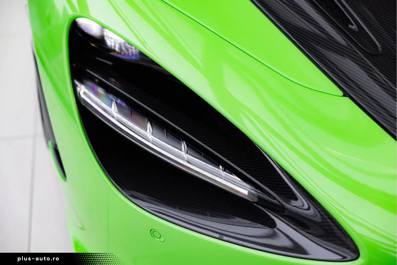 MCLAREN 750S Spider 4.0 V8   Mantis Green   Carbon Bonne