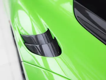 MCLAREN 750S Spider 4.0 V8   Mantis Green   Carbon Bonne