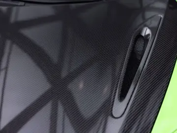 MCLAREN 750S Spider 4.0 V8   Mantis Green   Carbon Bonne
