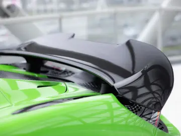 MCLAREN 750S Spider 4.0 V8   Mantis Green   Carbon Bonne